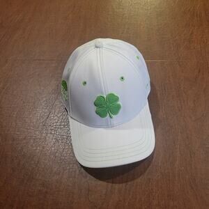 Black Clover Hat Mens S/M White Green Live Lucky Golf Flex Stretch Fitted
